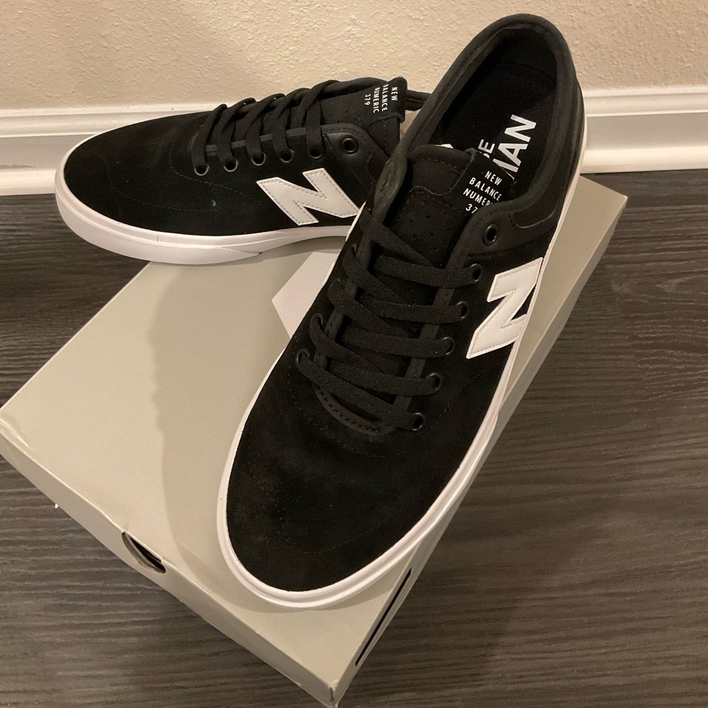 Men’s New Balance Sneakers